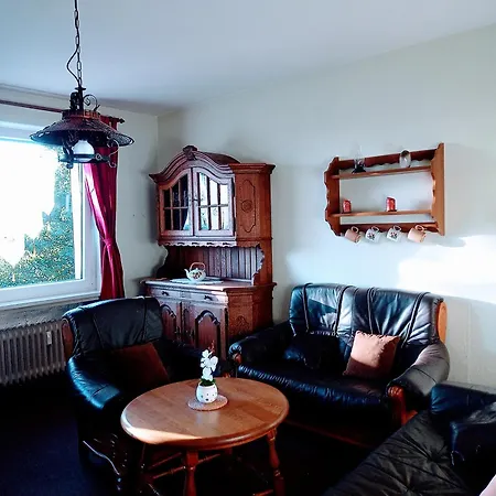 Endora Im Harzer Stil, Handgefertigte Moebel - Wlan-garage Διαμέρισμα